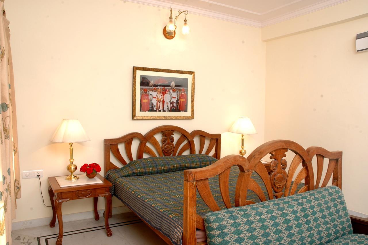Mandawa Haveli Hotel Jaipur Bagian luar foto