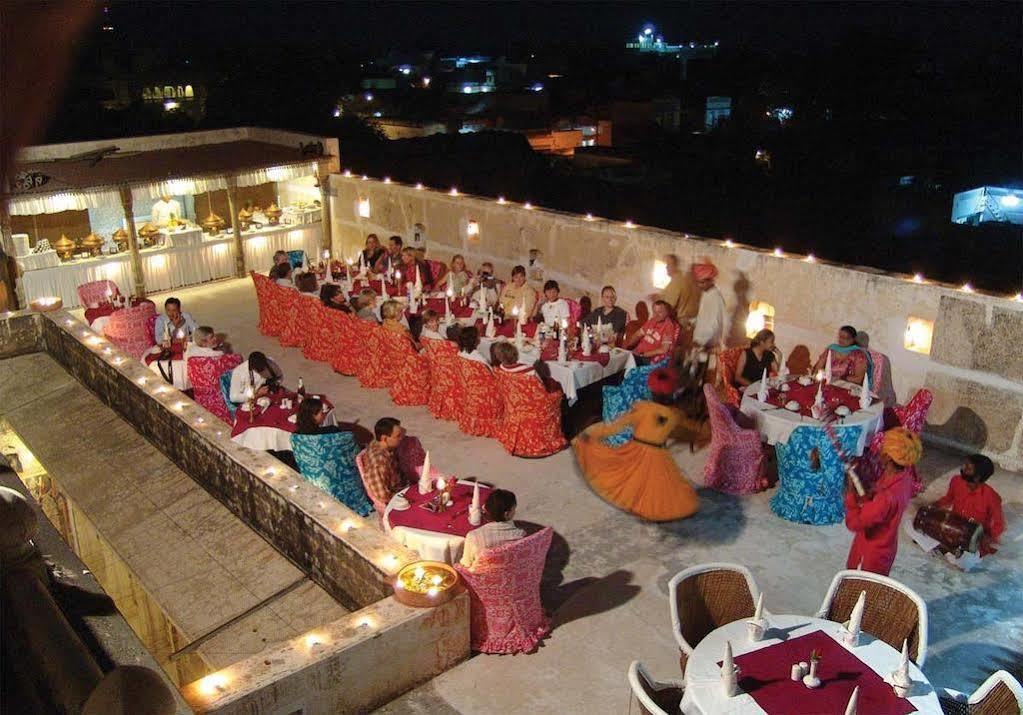 Mandawa Haveli Hotel Jaipur Bagian luar foto