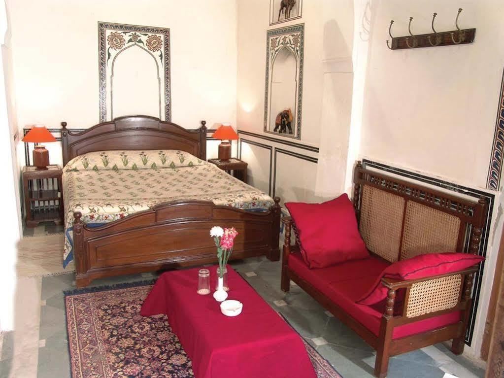 Mandawa Haveli Hotel Jaipur Bagian luar foto